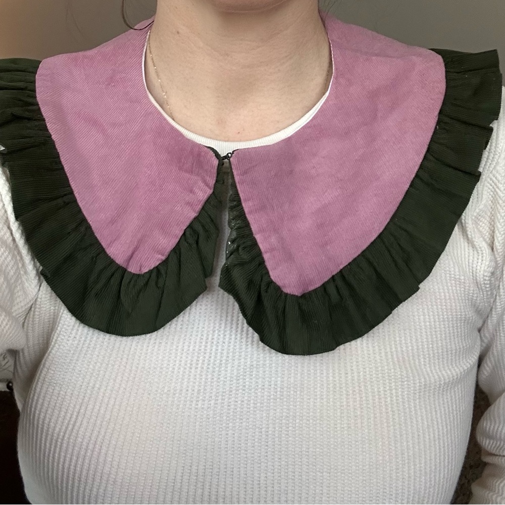 Three accessory collars - Picture 2 of 6